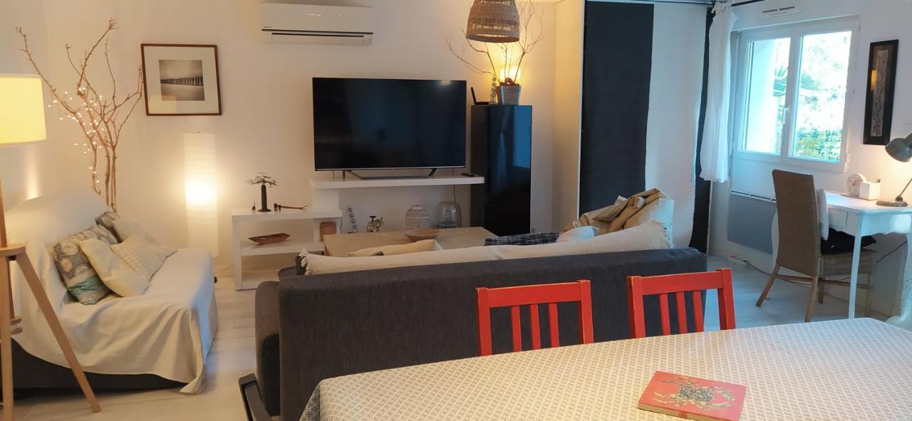 Les Mondes - Appartement bas de maison Ensues-la-Redonne Extérieur photo