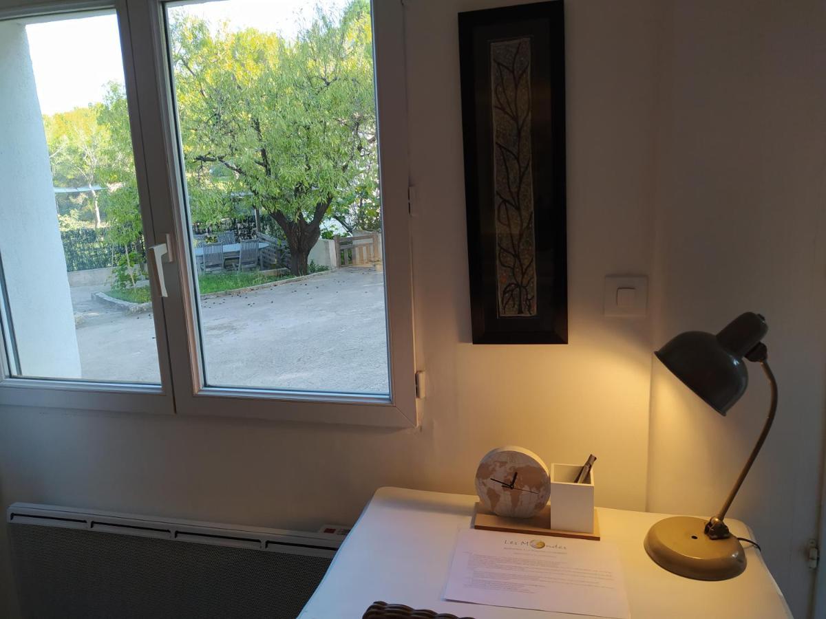 Les Mondes - Appartement bas de maison Ensues-la-Redonne Extérieur photo